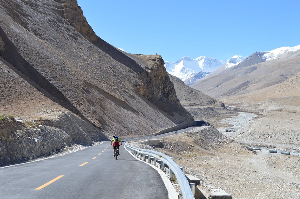 Mount Everest Cycling